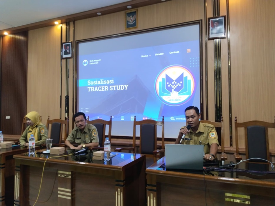 PKL dan Tracert Study Lulusan, SMK Negeri 1 Kebumen